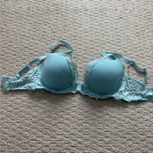 Natori Elegant Lace Trimmed Blue Bra